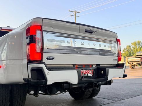 Used 2024 Ford F350 Limited w/ FX4 Off-Road Package AWD/4WD image 8
