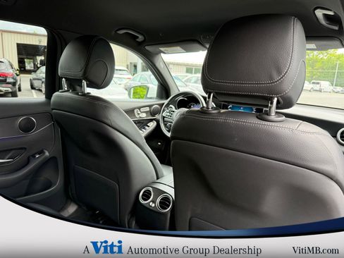 Used 2022 Mercedes-Benz GLC 300 GLC 300 image 26