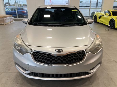 Used 2014 Kia Forte LX w/ Popular Package image 2