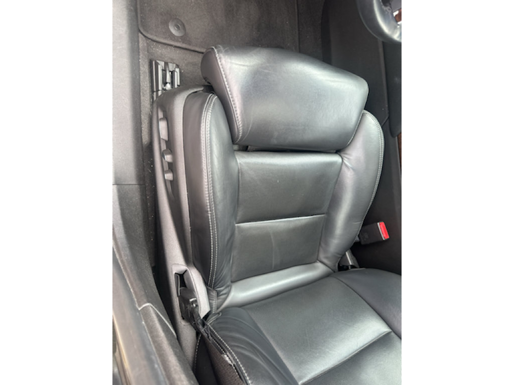 Used 2013 Cadillac XTS Luxury w/ Driver Awareness Package FWD image 6