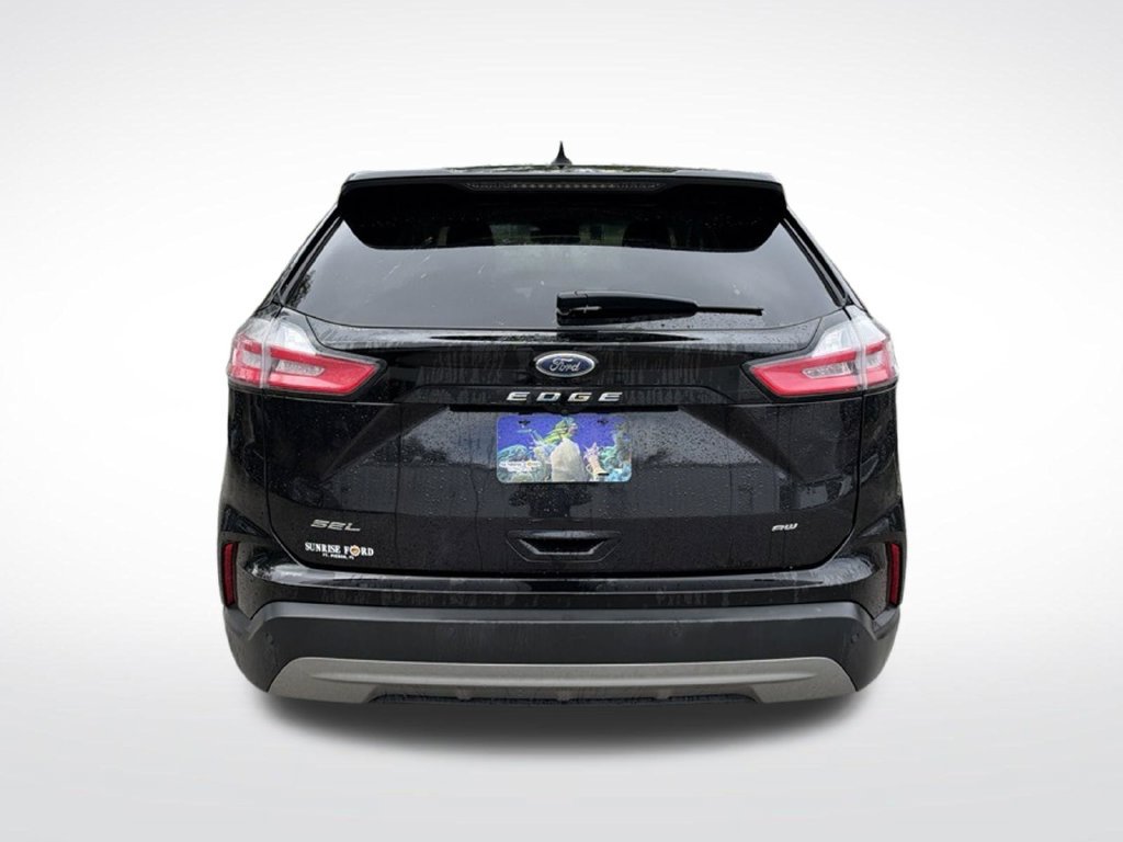 Used 2024 Ford Edge SEL AWD/4WD image 7