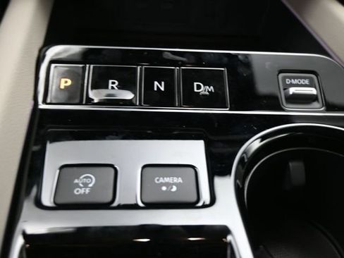 Used 2025 Nissan Murano SL AWD/4WD image 15