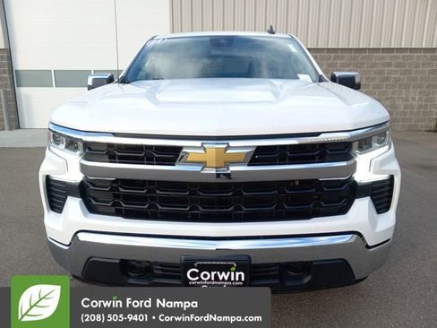Used 2023 Chevrolet Silverado 1500 LT image 8