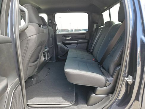 New 2026 RAM 1500 Express AWD/4WD image 13