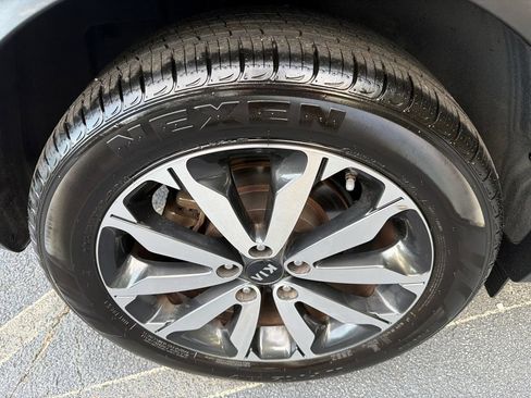 Used 2018 Kia Sportage EX FWD image 17
