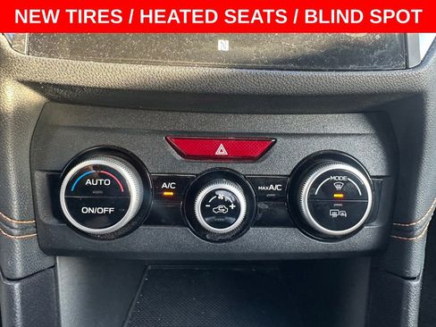 Used 2023 Subaru Crosstrek 2.5i Limited w/ Moonroof Package image 11