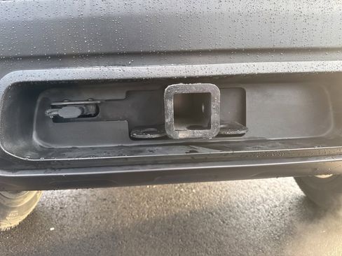 Used 2017 Jeep Renegade Trailhawk w/ Premium Trailhawk Package image 11