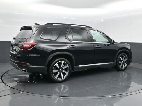 Certified 2023 Honda Pilot Elite image 22