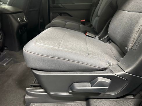 Used 2025 Ford Explorer Active image 39