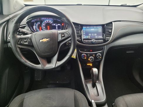 Used 2019 Chevrolet Trax LT image 22