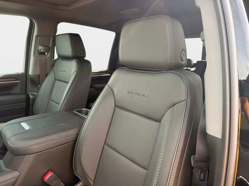 New 2026 GMC Sierra 2500 Denali w/ Denali Reserve Package AWD/4WD image 20