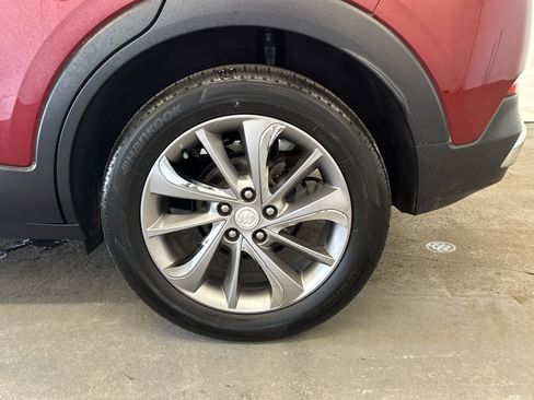 Used 2023 Buick Encore GX Essence w/ Experience Buick Package image 11