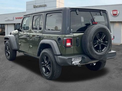 Used 2022 Jeep Wrangler Unlimited Sport image 5
