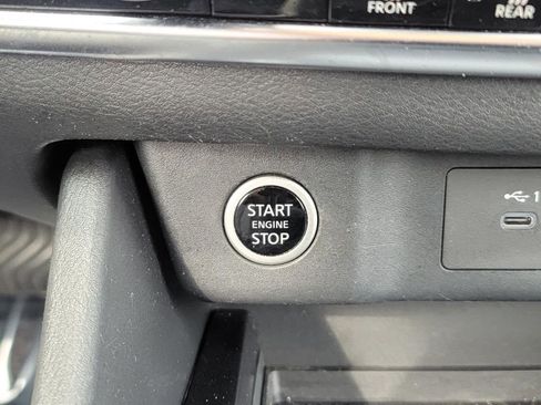 Used 2023 Nissan Rogue SV AWD/4WD image 30