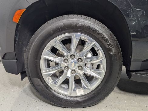 Used 2024 Chevrolet Tahoe Premier AWD/4WD image 9