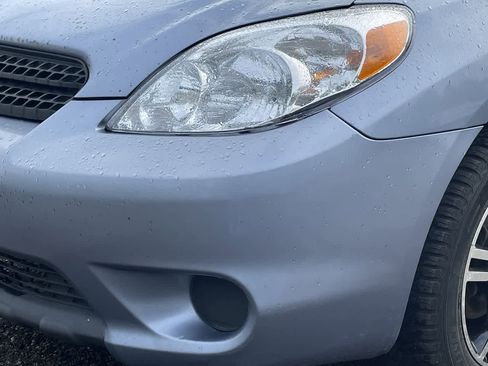 Used 2006 Toyota Matrix AWD image 31