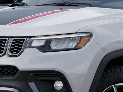 New 2026 Jeep Compass Trailhawk AWD/4WD image 13