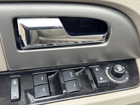 Used 2014 Ford Expedition EL Limited w/ Equipment Group 301A image 24