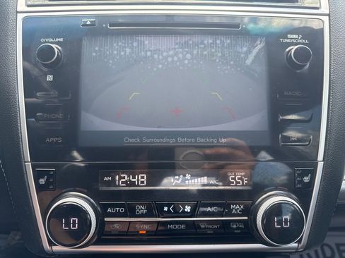 Used 2018 Subaru Legacy 2.5i Premium AWD/4WD image 26