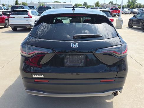 Used 2026 Honda HR-V Sport image 4