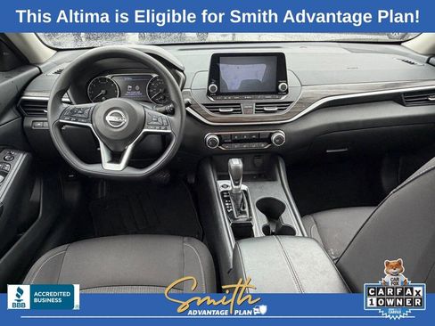 Used 2025 Nissan Altima 2.5 SV image 13