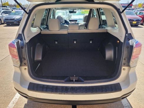 Used 2017 Subaru Forester 2.5i Premium w/ Popular Package #2A AWD/4WD image 27