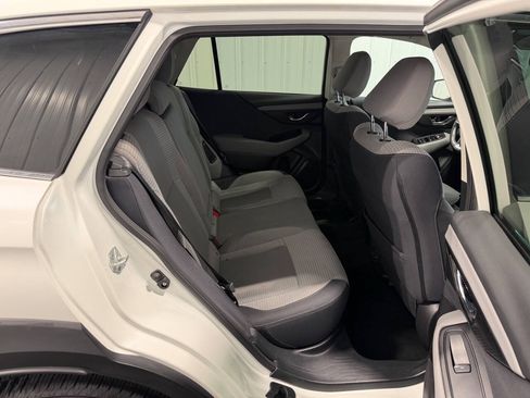 Used 2023 Subaru Outback Premium AWD/4WD image 12