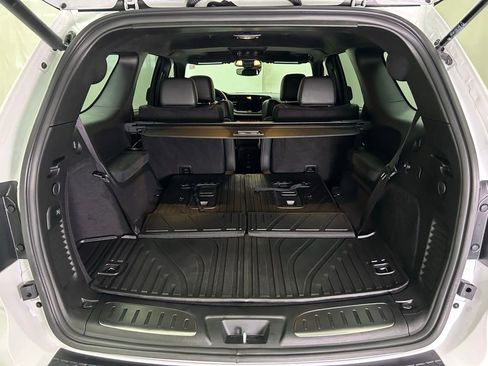 Certified 2024 Dodge Durango SRT image 12