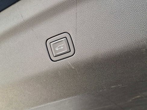 Certified 2023 Chevrolet Tahoe Premier image 28