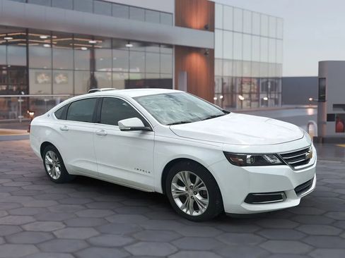 Used 2014 Chevrolet Impala LT w/ Premium Seating Package FWD image 17