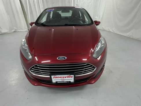 Used 2017 Ford Fiesta SE w/ Equipment Group 201A FWD image 8