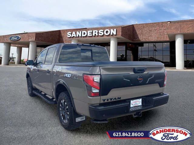 Used 2021 Nissan Titan PRO-4X w/ Pro-4x Convenience Package AWD/4WD image 5
