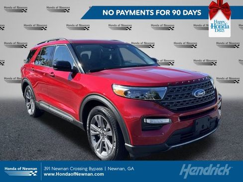 Used 2023 Ford Explorer XLT w/ Equipment Group 202A image 1