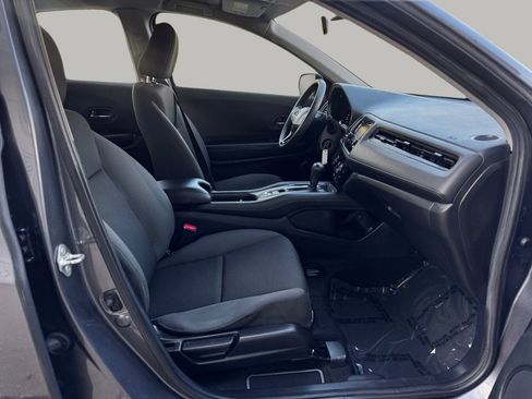 Used 2019 Honda HR-V LX image 19