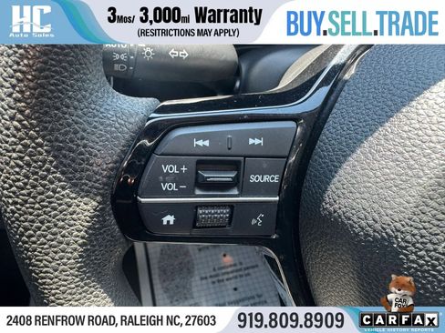Used 2022 Honda Civic LX image 25
