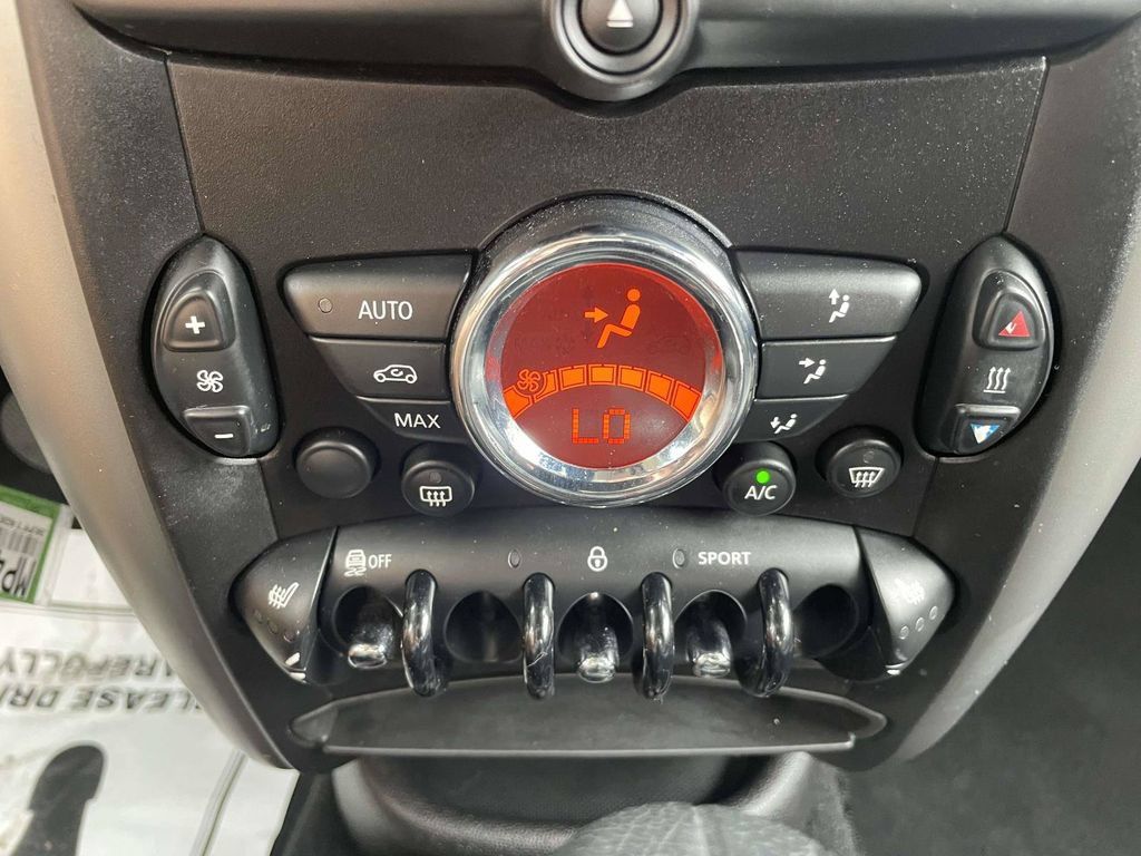 Used 2013 MINI Cooper Countryman FWD image 21