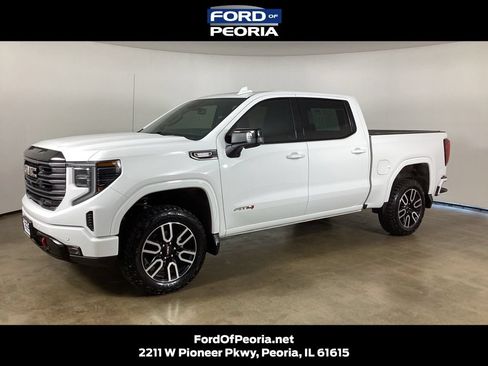 Used 2025 GMC Sierra 1500 AT4 w/ AT4 Preferred Package AWD/4WD image 1