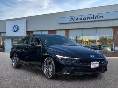 Used 2025 Hyundai Elantra SEL