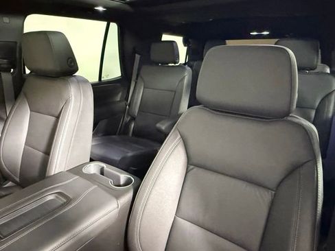 Used 2023 Chevrolet Tahoe Z71 w/ Luxury Package image 30