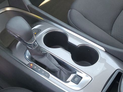 Used 2025 Chevrolet Malibu LT FWD image 21