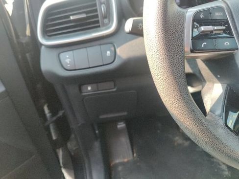 Used 2020 Kia Sorento AWD V6 image 22