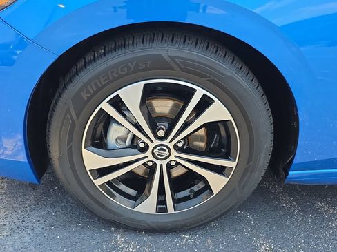 Used 2023 Nissan Sentra SV FWD image 9