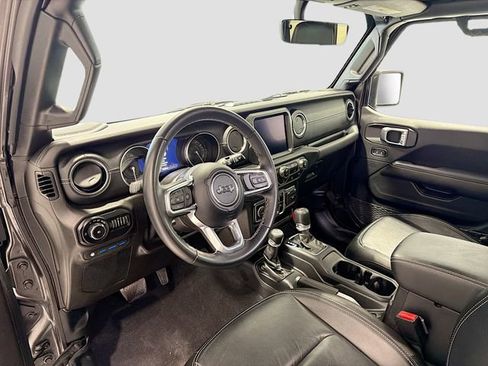 Used 2021 Jeep Wrangler Unlimited Sahara image 9