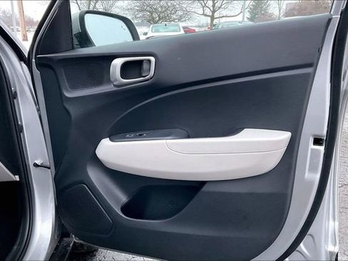 New 2026 Hyundai Venue SEL image 31