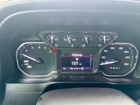 Used 2021 GMC Sierra 1500 SLT image 19
