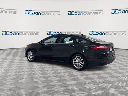 Used 2013 Ford Fusion SE FWD image 6