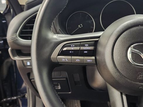 Used 2021 MAZDA MAZDA3 s image 27