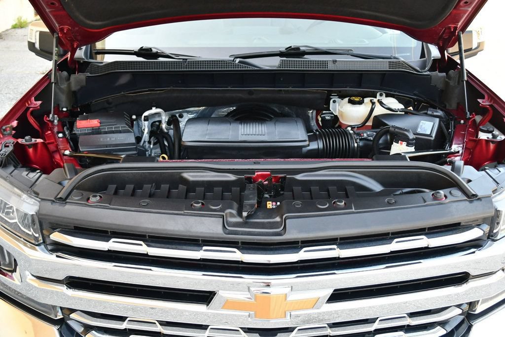 Used 2019 Chevrolet Silverado 1500 LTZ w/ LTZ Premium Package AWD/4WD image 67