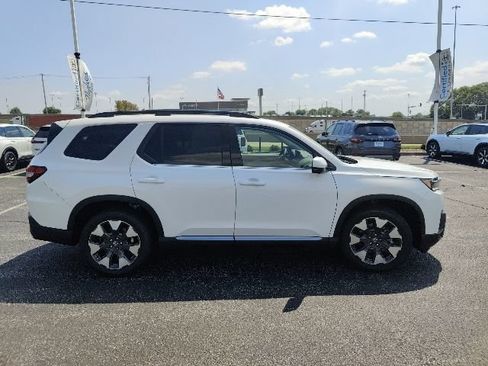 New 2026 Honda Pilot Elite image 7