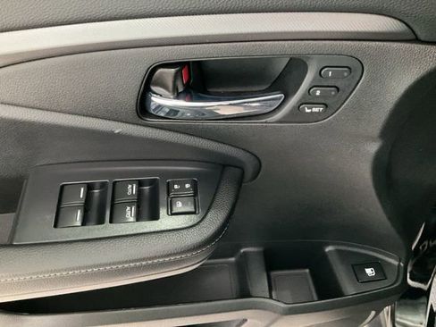 Certified 2025 Honda Ridgeline RTL image 6